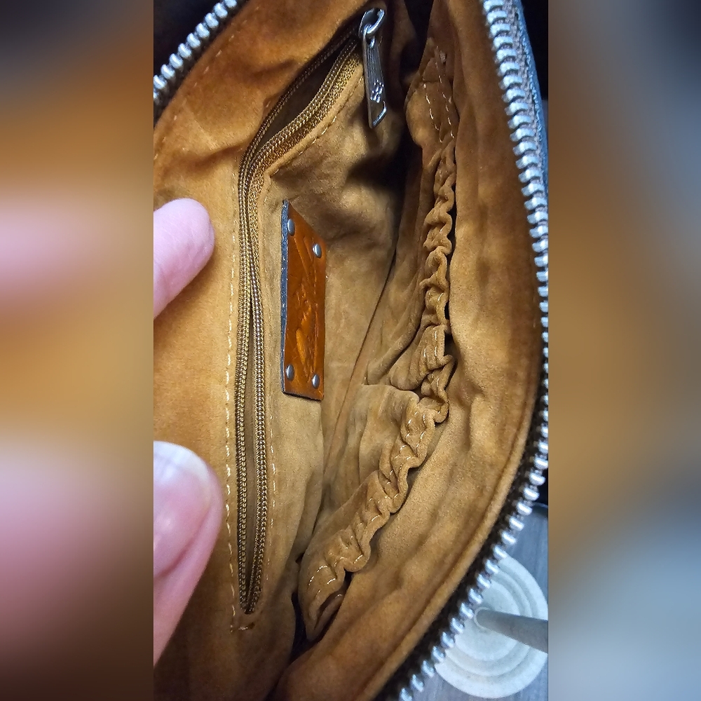 Patricia Nash Leather Large Slim Wristlet Clutch Dark Brown Tooled Turquoise EUC - Picture 13 of 16